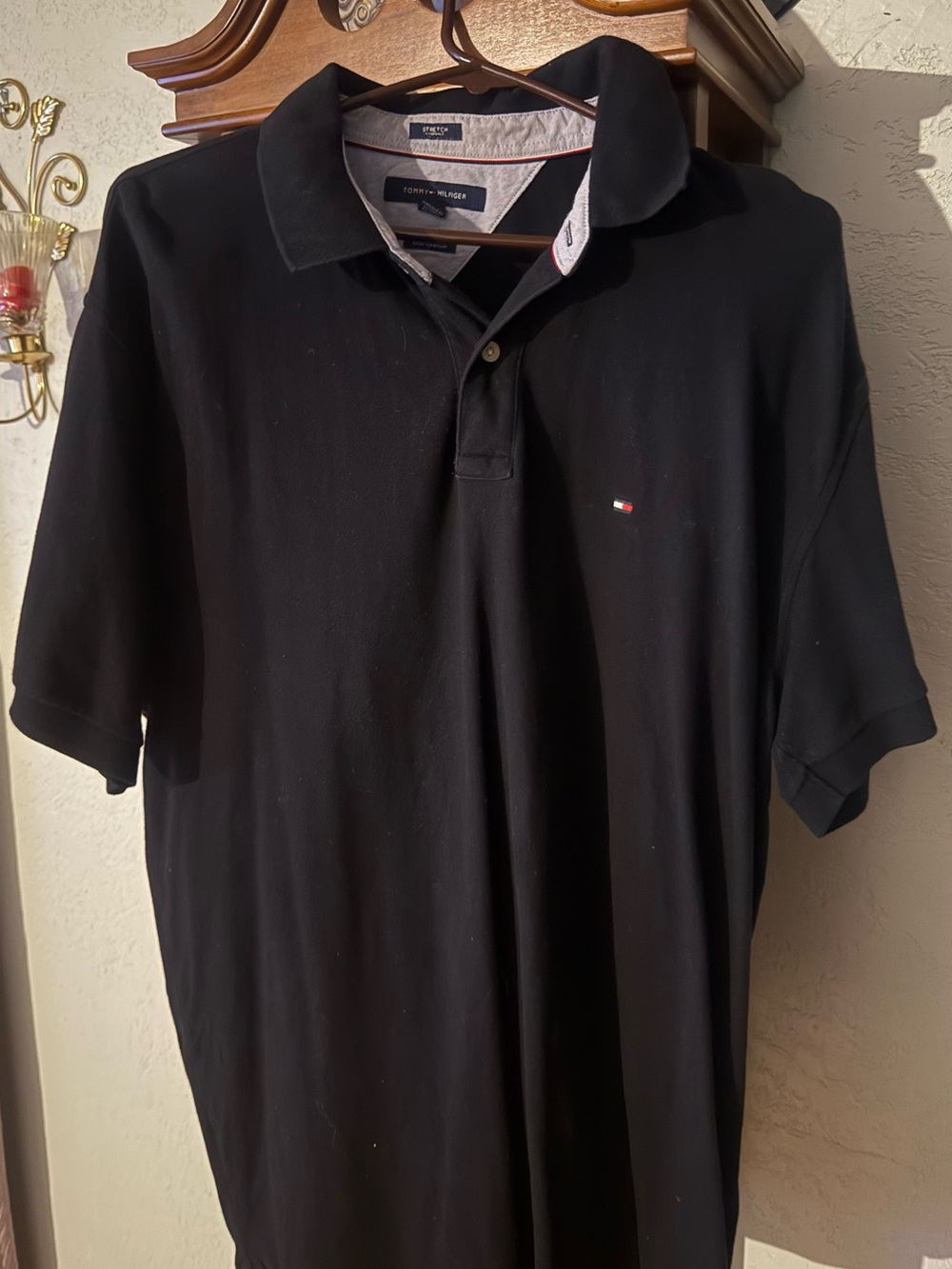 Tommy Hilfiger Black Short-Sleeve Polo with Small Logo